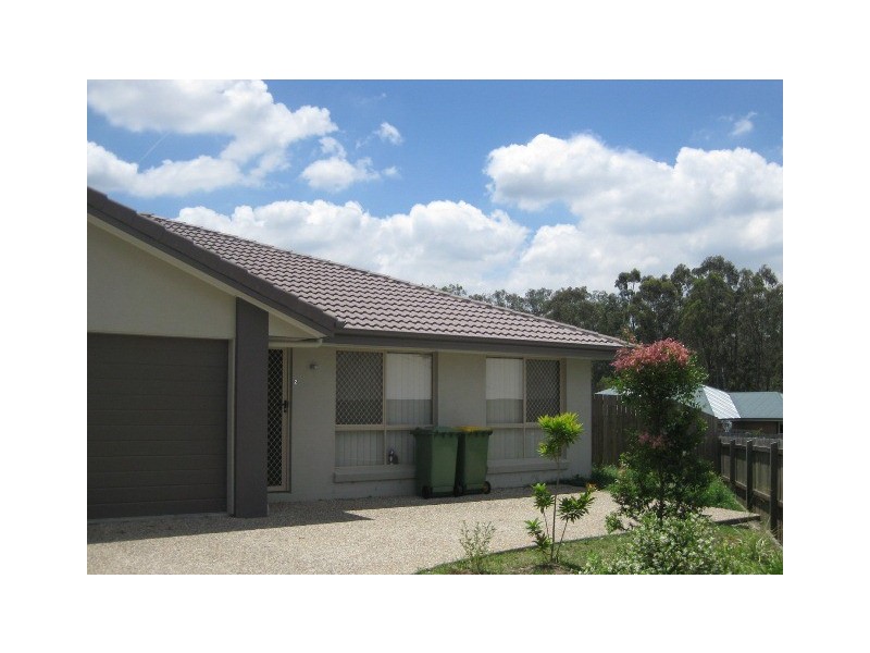 2/7 Charlton Close, Collingwood Park QLD 4301