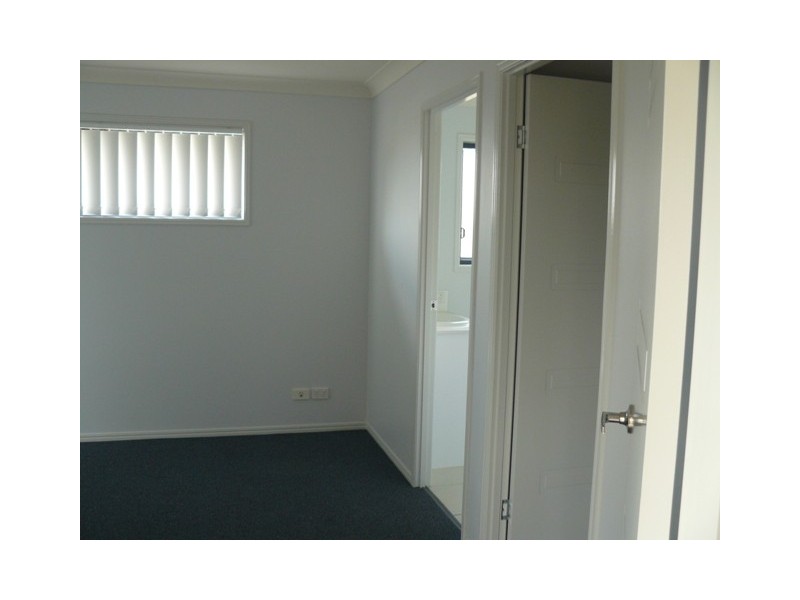 98 Westminster Crescent, Raceview QLD 4305