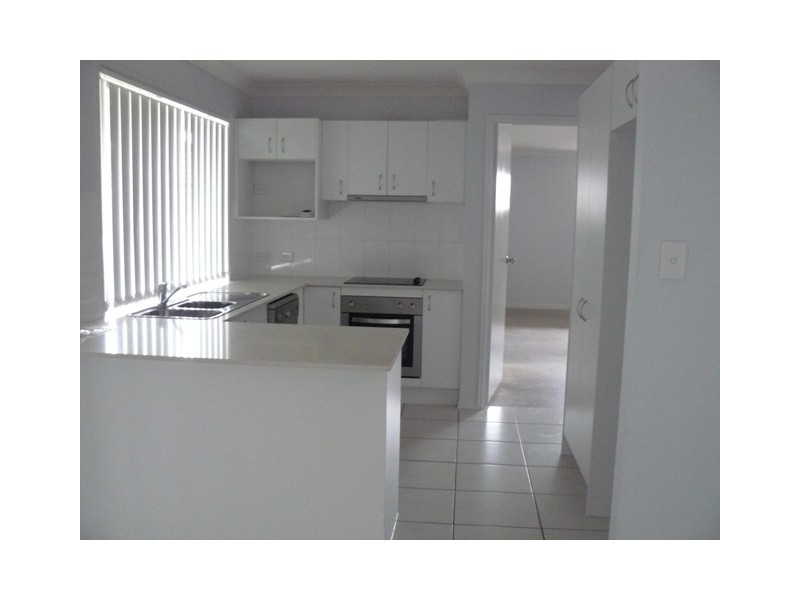 98 Westminster Crescent, Raceview QLD 4305
