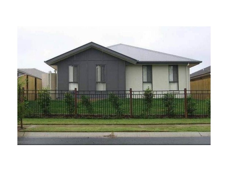 9 Rasmussen Crescent, Redbank Plains QLD 4301