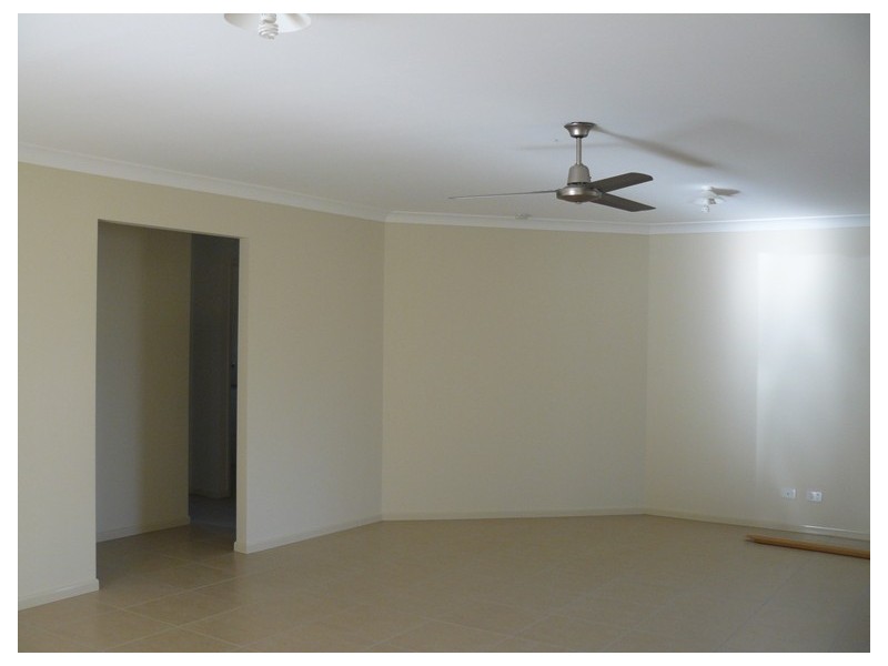 41 Titmarsh Street, Fernvale QLD 4306