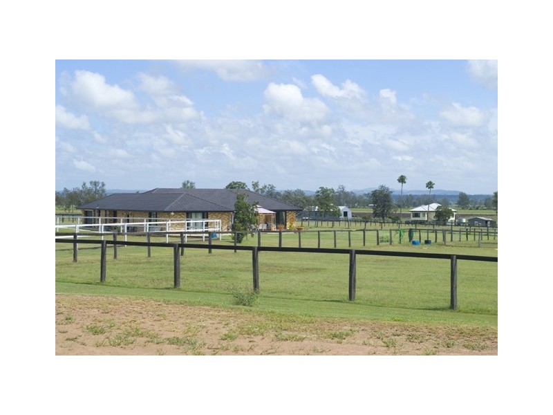 232 Rifle Range Road, Rifle Range QLD 4311