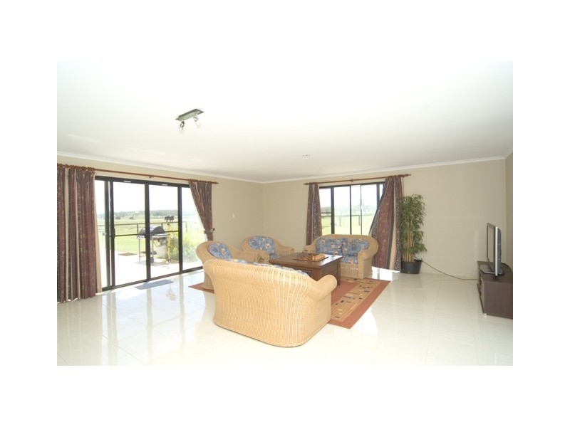232 Rifle Range Road, Rifle Range QLD 4311