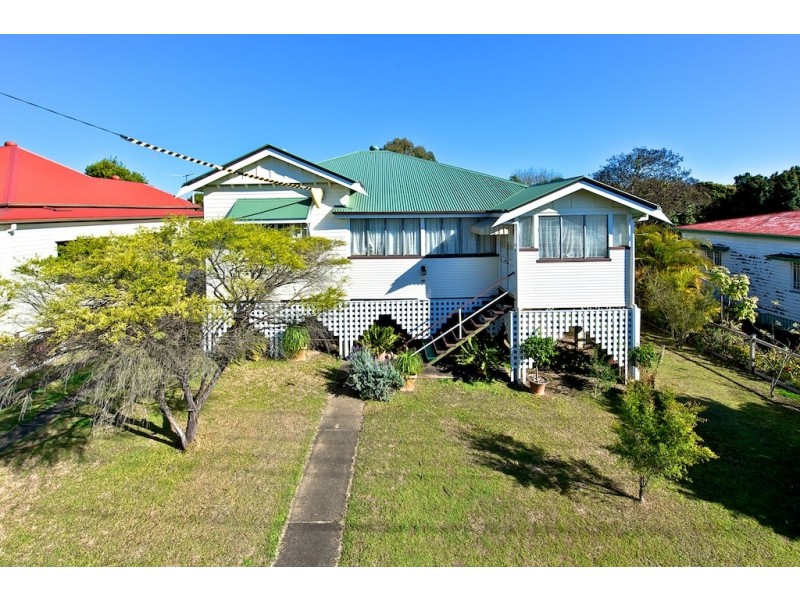 20 Booval Street, Booval QLD 4304