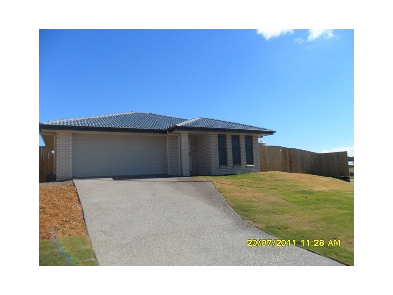28 Peregrine Street, Lowood QLD 4311