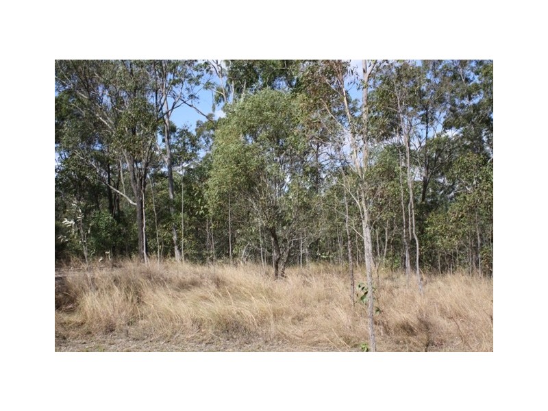 74 Edinburgh Dr, Mount Hallen QLD 4312