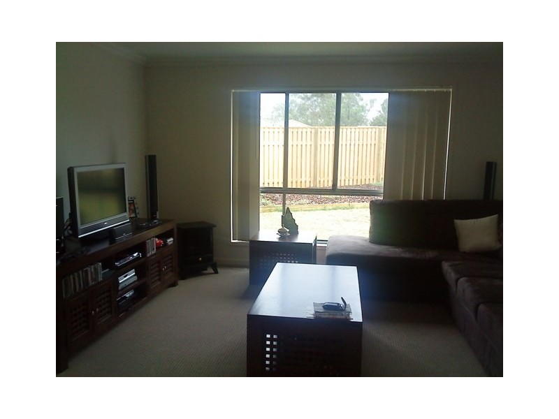 6  Crystalwood Crescent, Fernvale QLD 4306