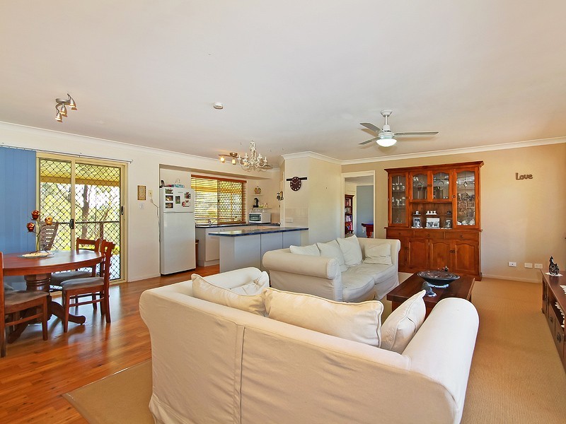 30 Christella Court, Fernvale QLD 4306