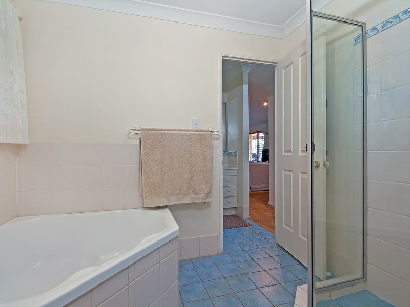 30 Christella Court, Fernvale QLD 4306