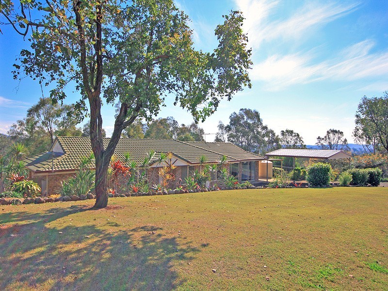 30 Christella Court, Fernvale QLD 4306