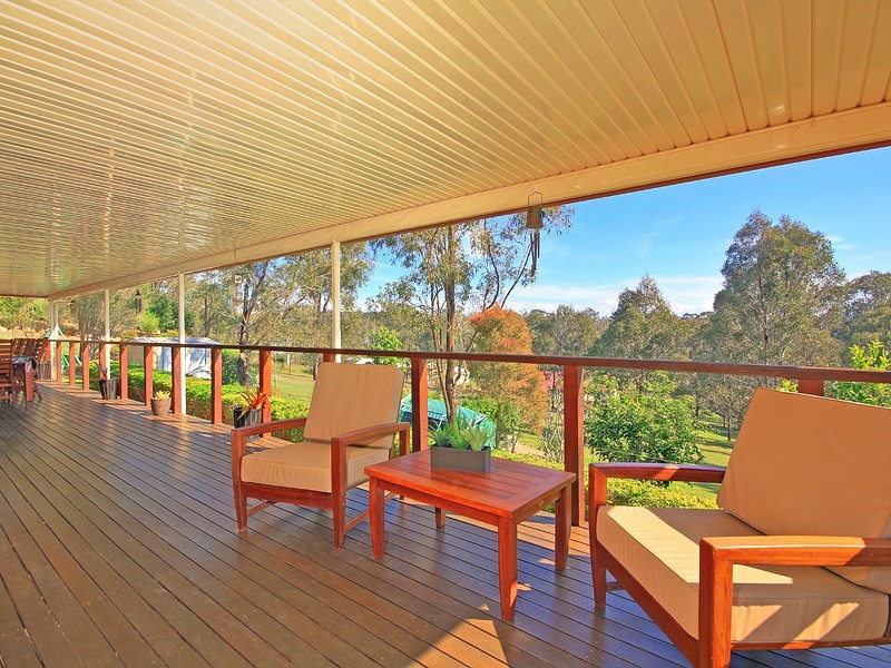 30 Christella Court, Fernvale QLD 4306