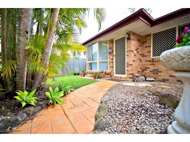 4/19a Dudleigh Street, Booval QLD 4304