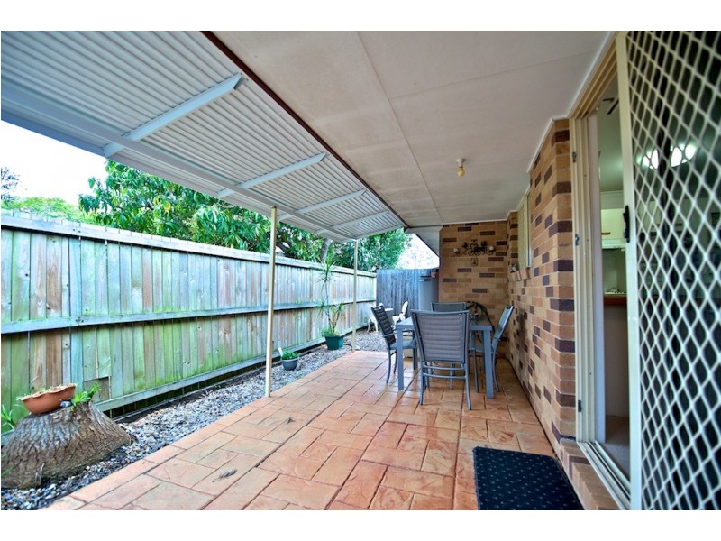 4/19a Dudleigh Street, Booval QLD 4304
