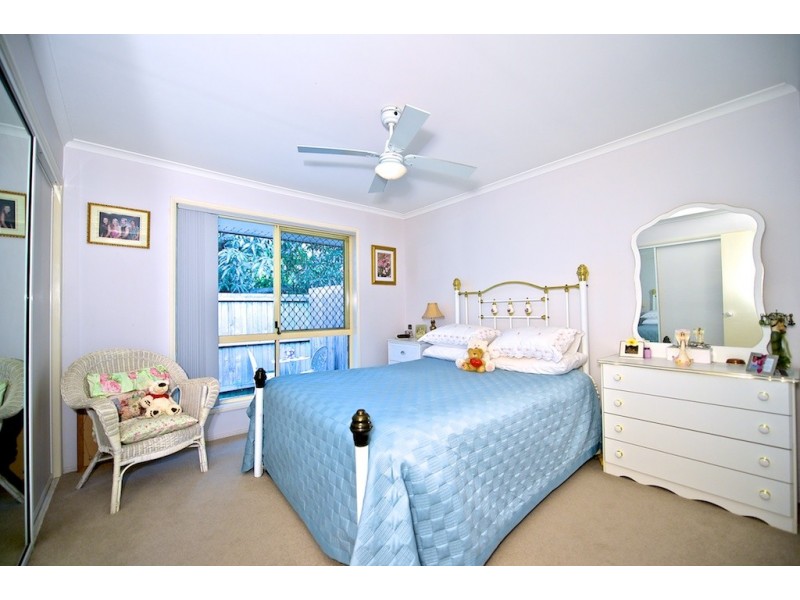 4/19a Dudleigh Street, Booval QLD 4304