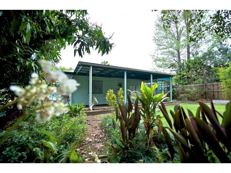 9 Georges Lane, Newtown QLD 4305