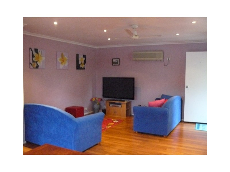 3 Enson St, Bundamba QLD 4304