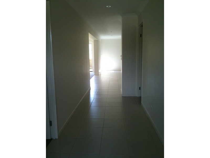 11 Broadwood Street, Fernvale QLD 4306