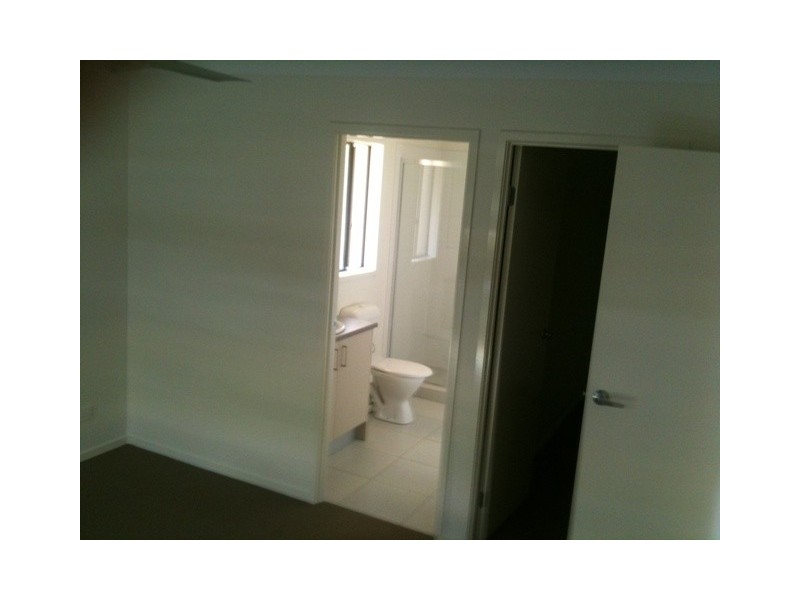 11 Broadwood Street, Fernvale QLD 4306