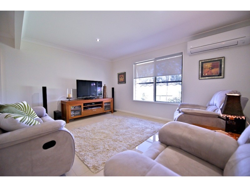 59 Titmarsh Cct, Fernvale QLD 4306