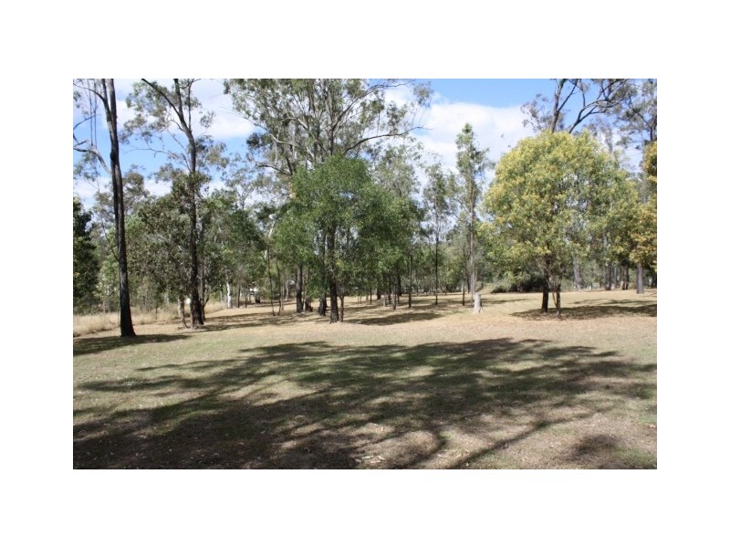 13 Kingfisher Court, Regency Downs QLD 4341