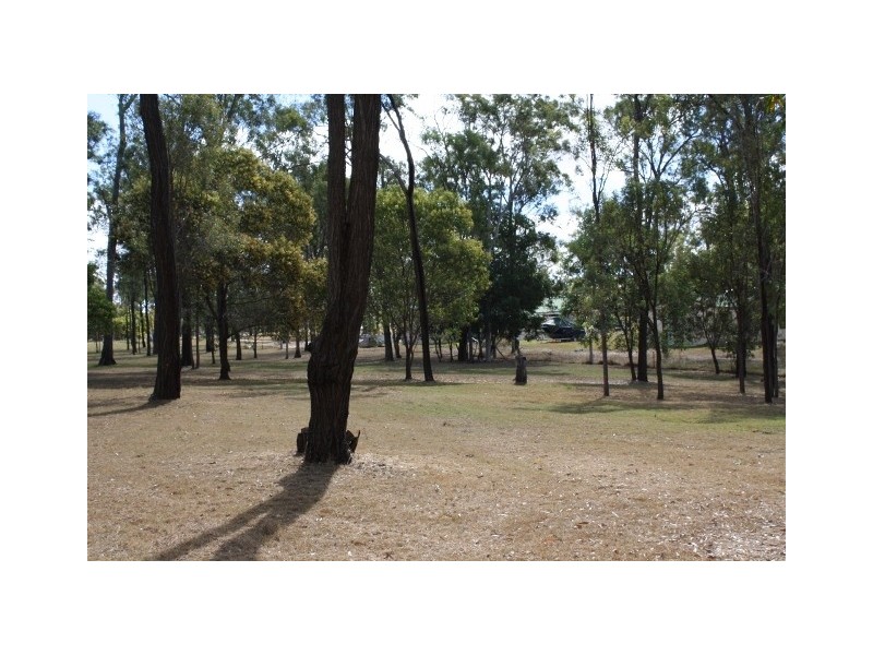 13 Kingfisher Court, Regency Downs QLD 4341