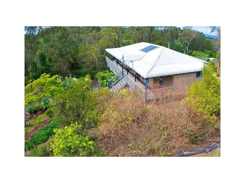 927 Mt Crosby Road, Karana Downs QLD 4306