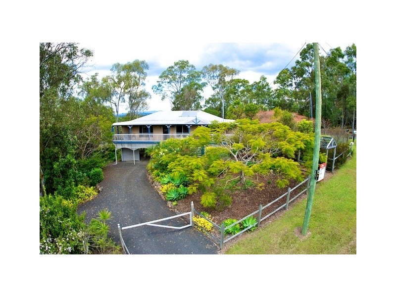 927 Mt Crosby Road, Karana Downs QLD 4306