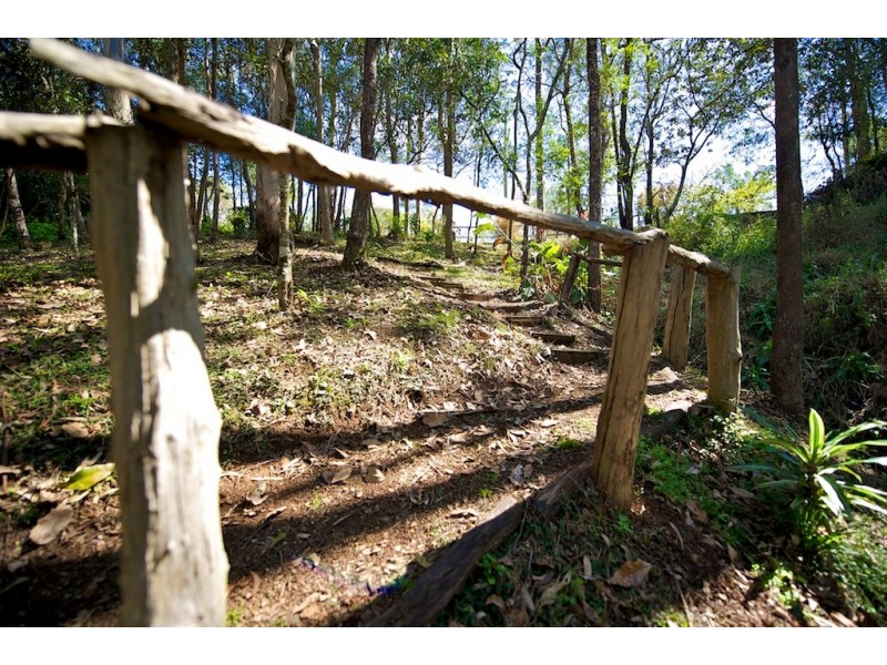 927 Mt Crosby Road, Karana Downs QLD 4306