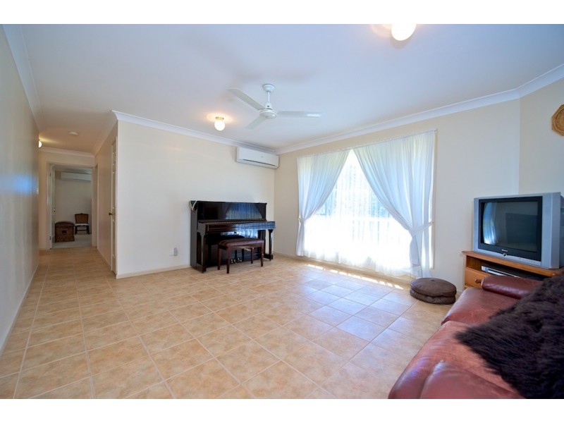 7 Ivy Place, Fernvale QLD 4306