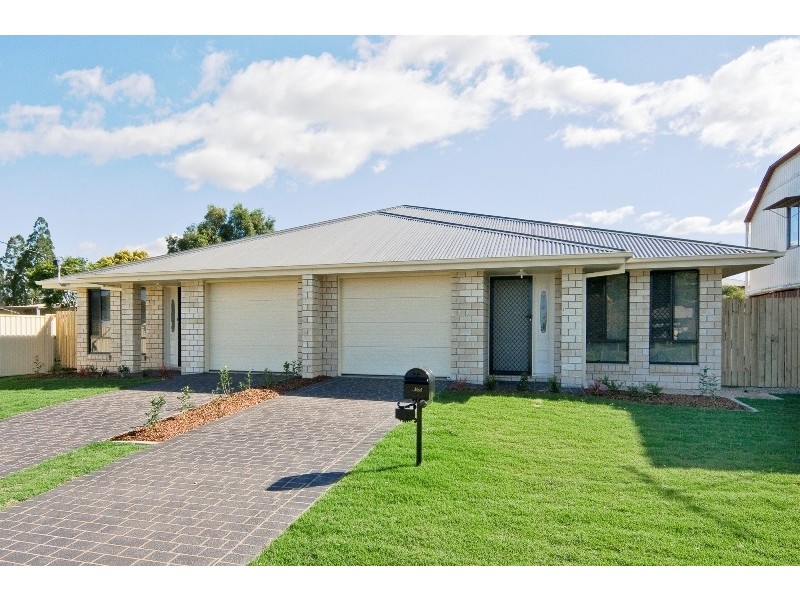 31 James, Lowood QLD 4311