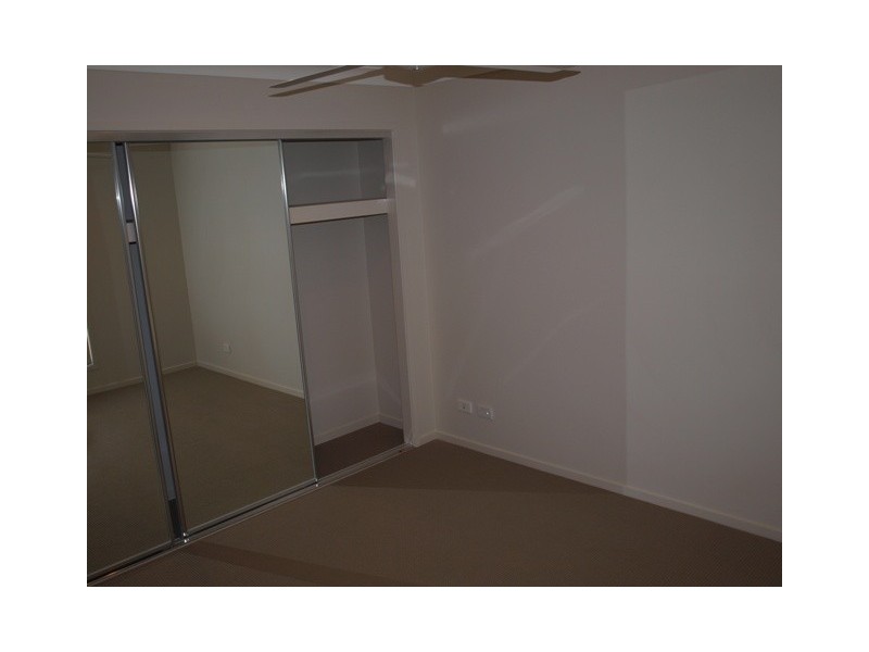 10 Rush Court, Bundamba QLD 4304