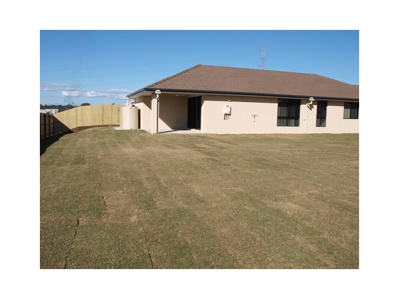 10 Rush Court, Bundamba QLD 4304