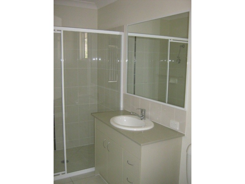 11 Barwell Street, Brassall QLD 4305