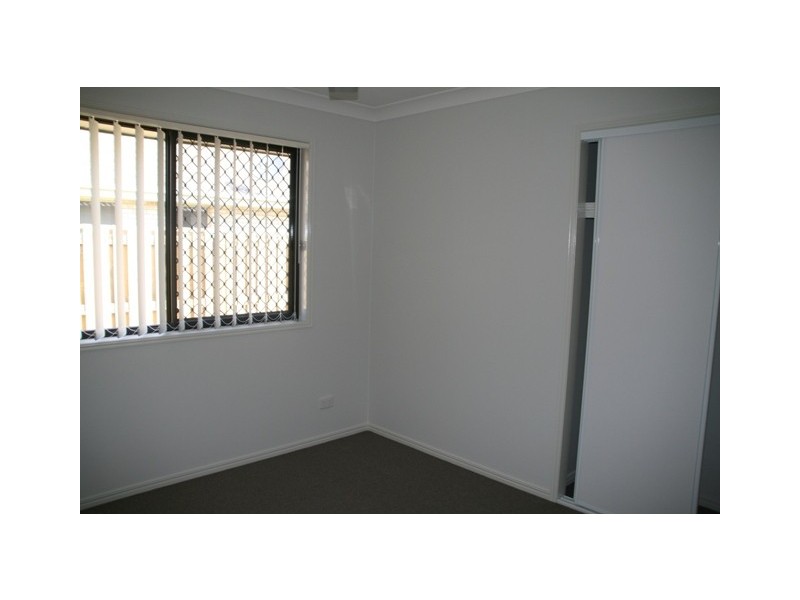 27 Skardon Street, Brassall QLD 4305