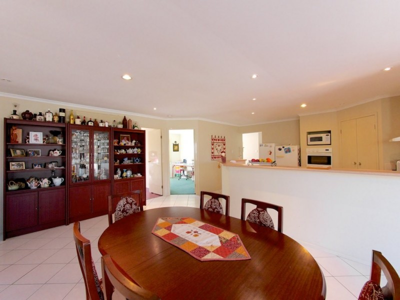 11 Dakota Place, Brassall QLD 4305