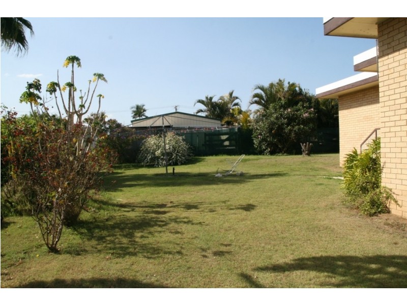 4 OLIVE STREET, Flinders View QLD 4305