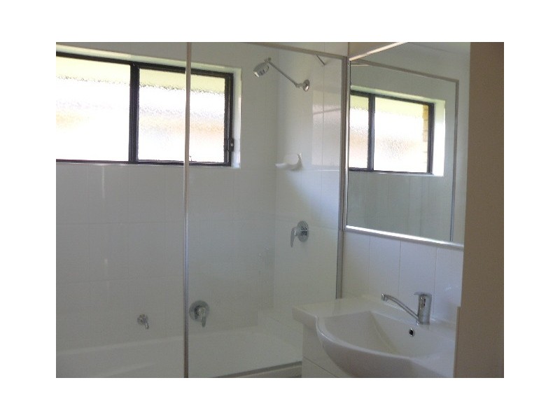 42 Bray Street, Lowood QLD 4311