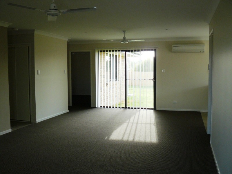 42 Bray Street, Lowood QLD 4311