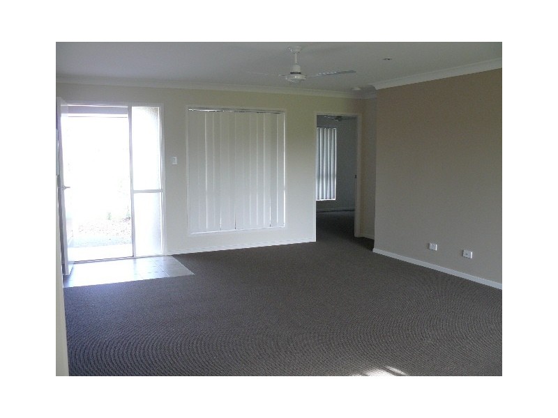 42 Bray Street, Lowood QLD 4311