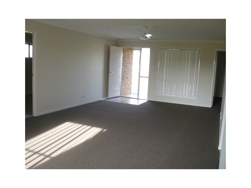 42 Bray Street, Lowood QLD 4311