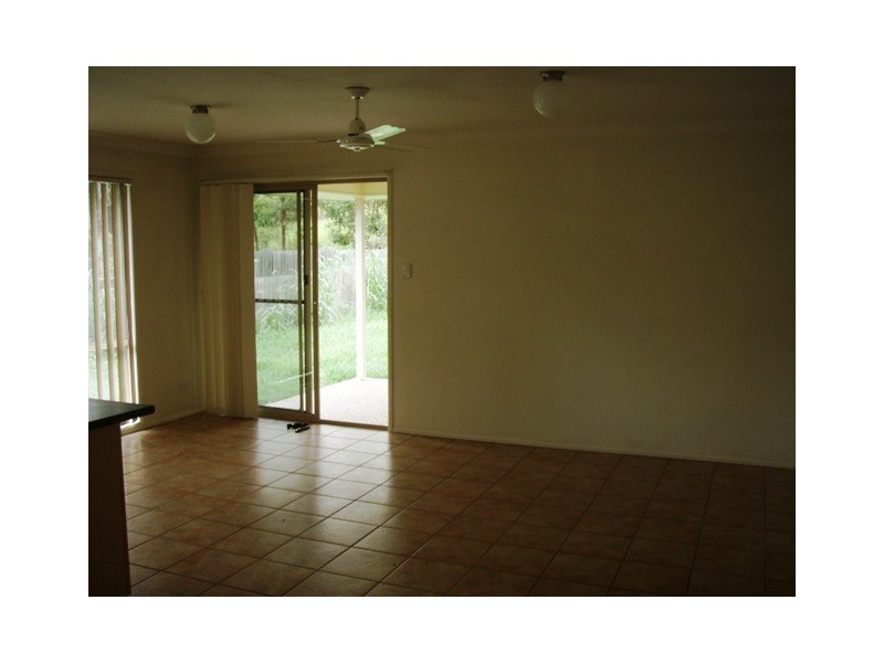 26 Kentia Circuit, Flinders View QLD 4305