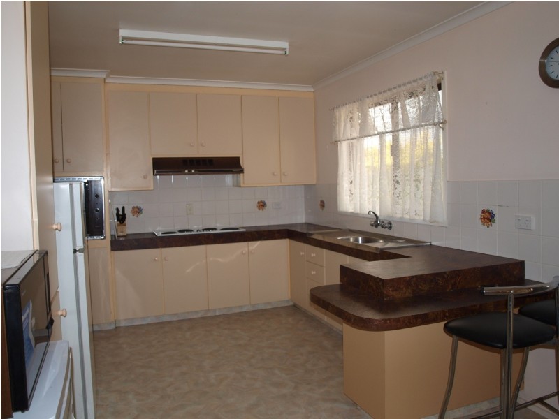 Yamanto QLD 4305
