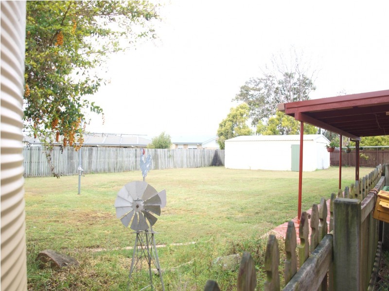 Yamanto QLD 4305