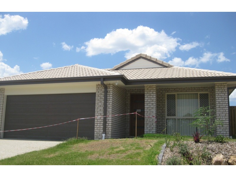 25 Moonlight Drive, Brassall QLD 4305