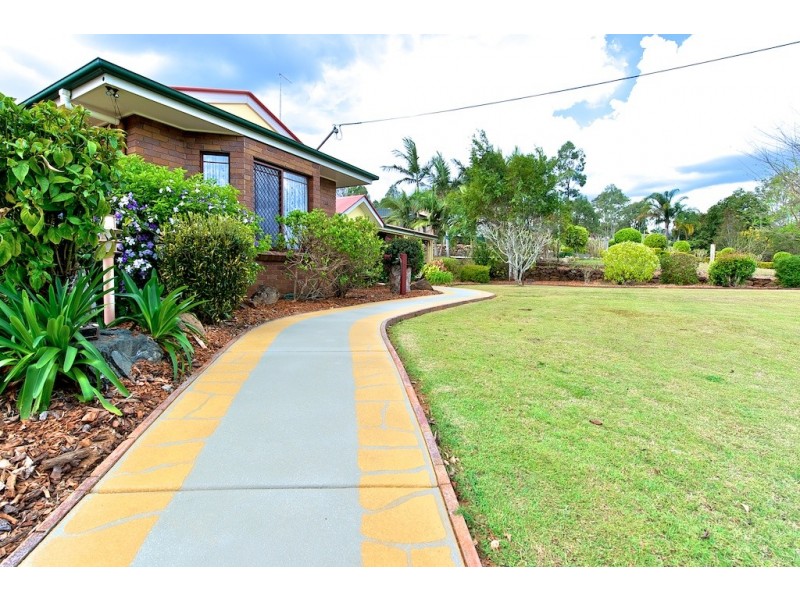 105 Burns St, Fernvale QLD 4306