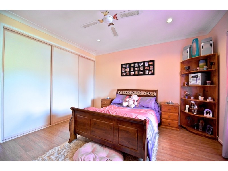 105 Burns St, Fernvale QLD 4306