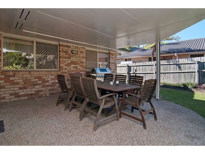 21 Acorn Cct, Forest Lake QLD 4078