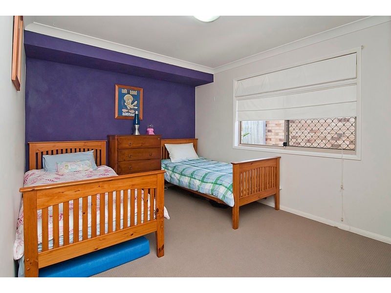 21 Acorn Cct, Forest Lake QLD 4078