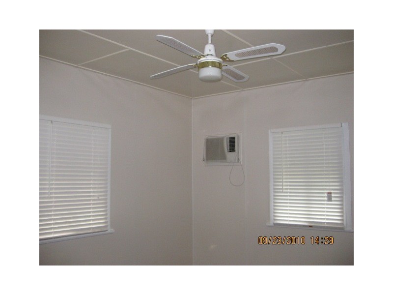 5 Adam Street, Bundamba QLD 4304