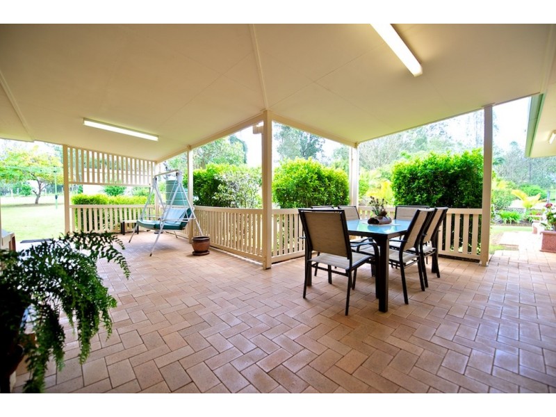 79 Poole Rd, Fernvale QLD 4306